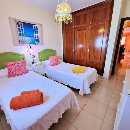 Suite Marrakech Beach, La Graciosa. Caleta de Sebo Luaran gambar