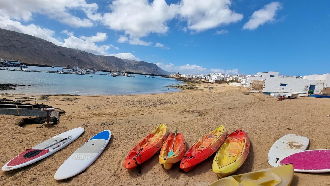 Suite Marrakech Beach, La Graciosa. Caleta de Sebo Luaran gambar