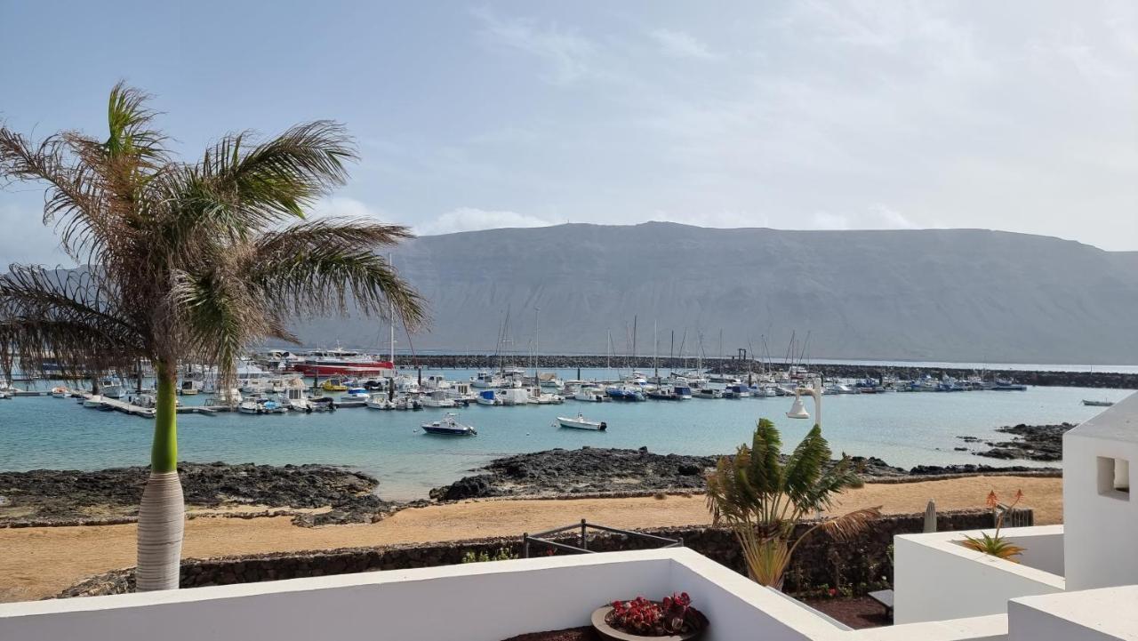 Suite Marrakech Beach, La Graciosa. Caleta de Sebo Luaran gambar