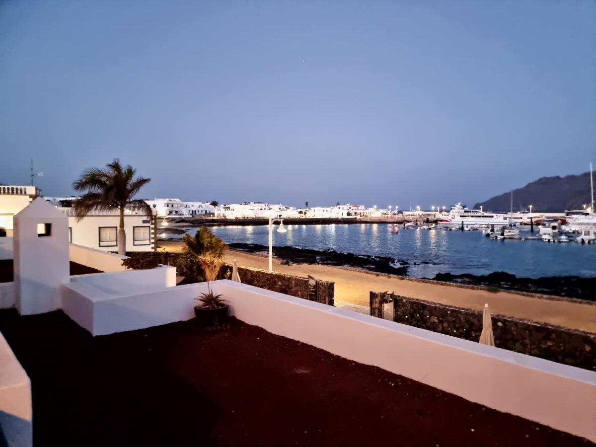 Suite Marrakech Beach, La Graciosa. Caleta de Sebo Luaran gambar